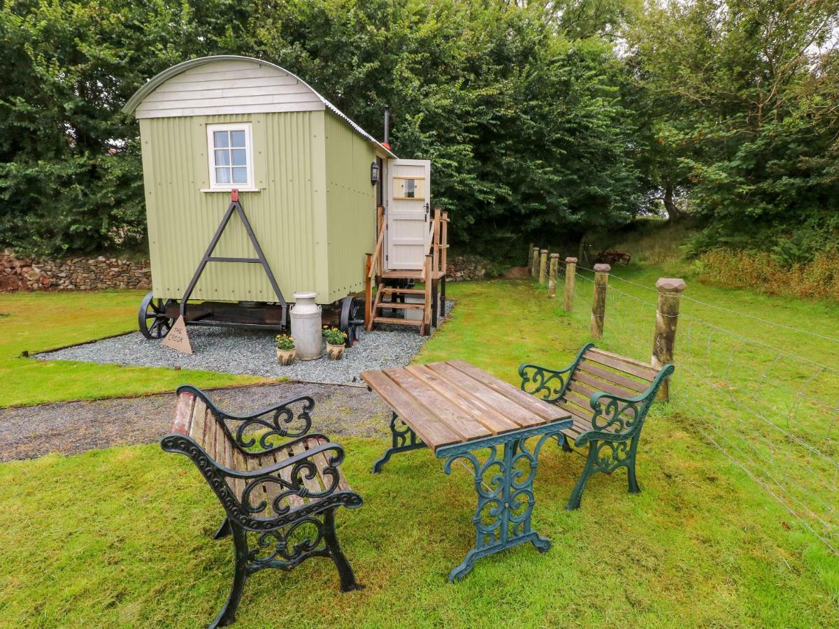 Shepherds Hut - The Crook Milford Haven Extérieur photo
